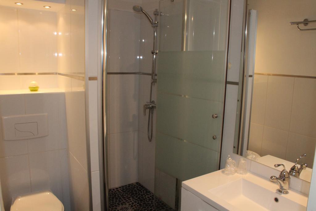 Hotel L'Eau Des Collines Марсель Екстер'єр фото