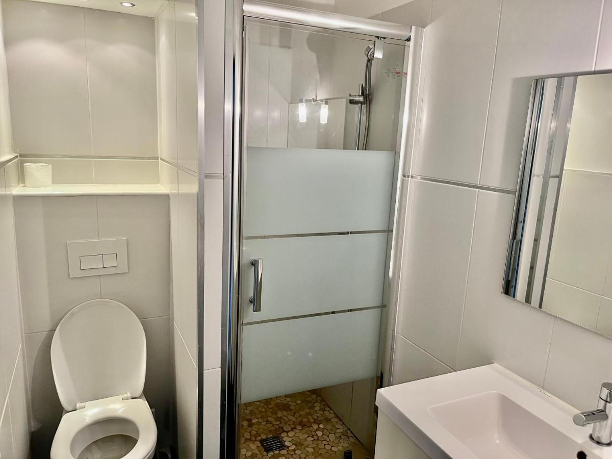 Hotel L'Eau Des Collines Марсель Екстер'єр фото